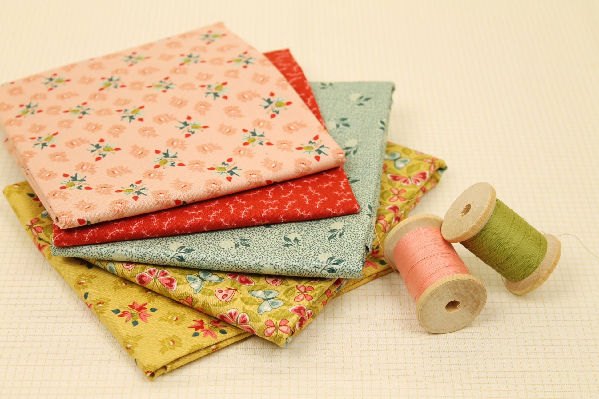 Back & Forth - Fat Quarter (18) - Licence To Quilt