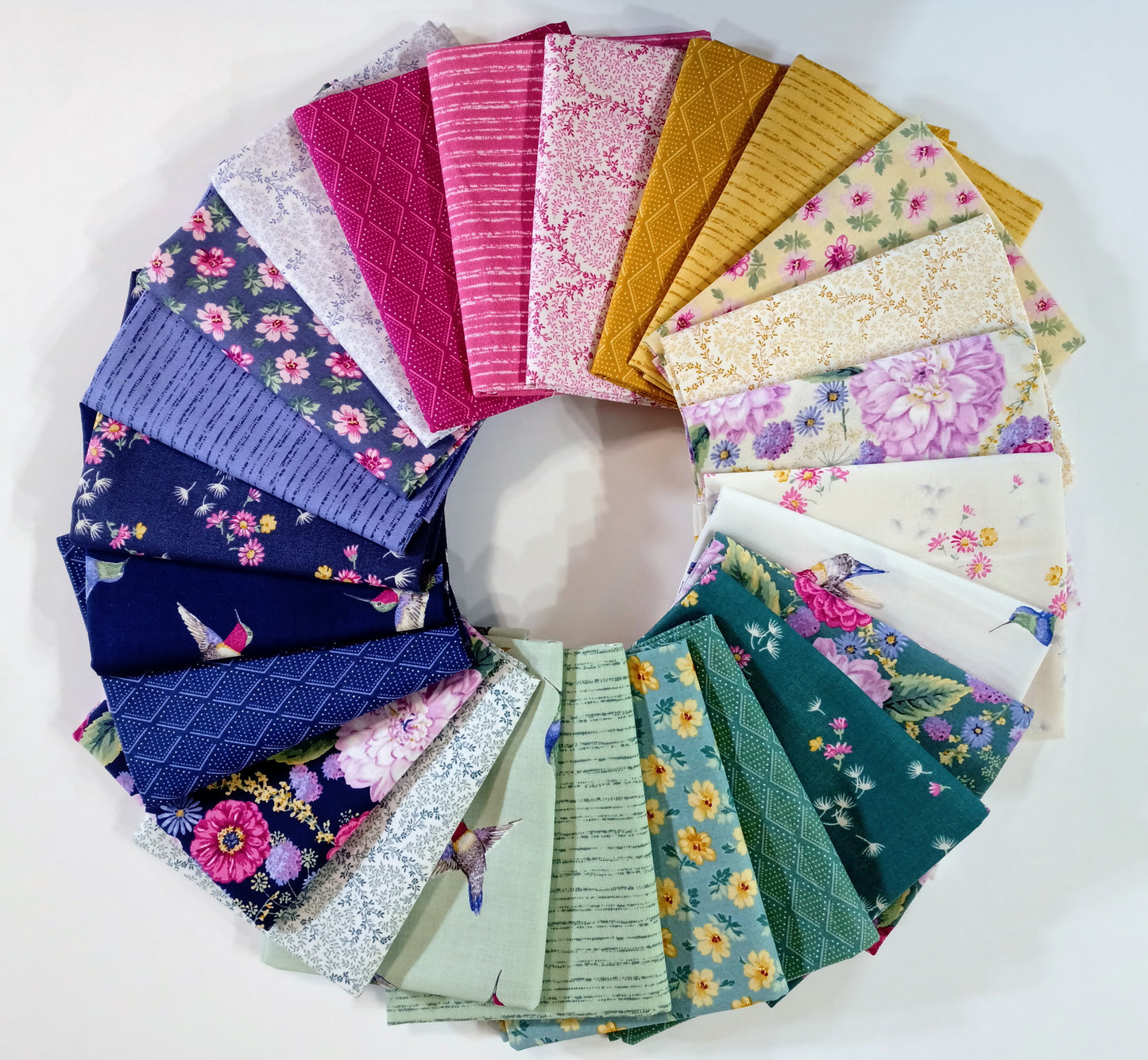 Avalon - Fat Quarter (24) - Licence To Quilt