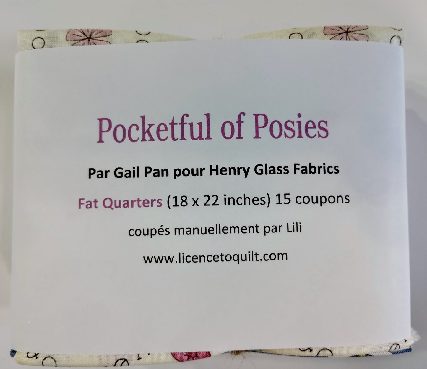 Pocketful of Posies - Fat Quarters (15) - Licence To Quilt