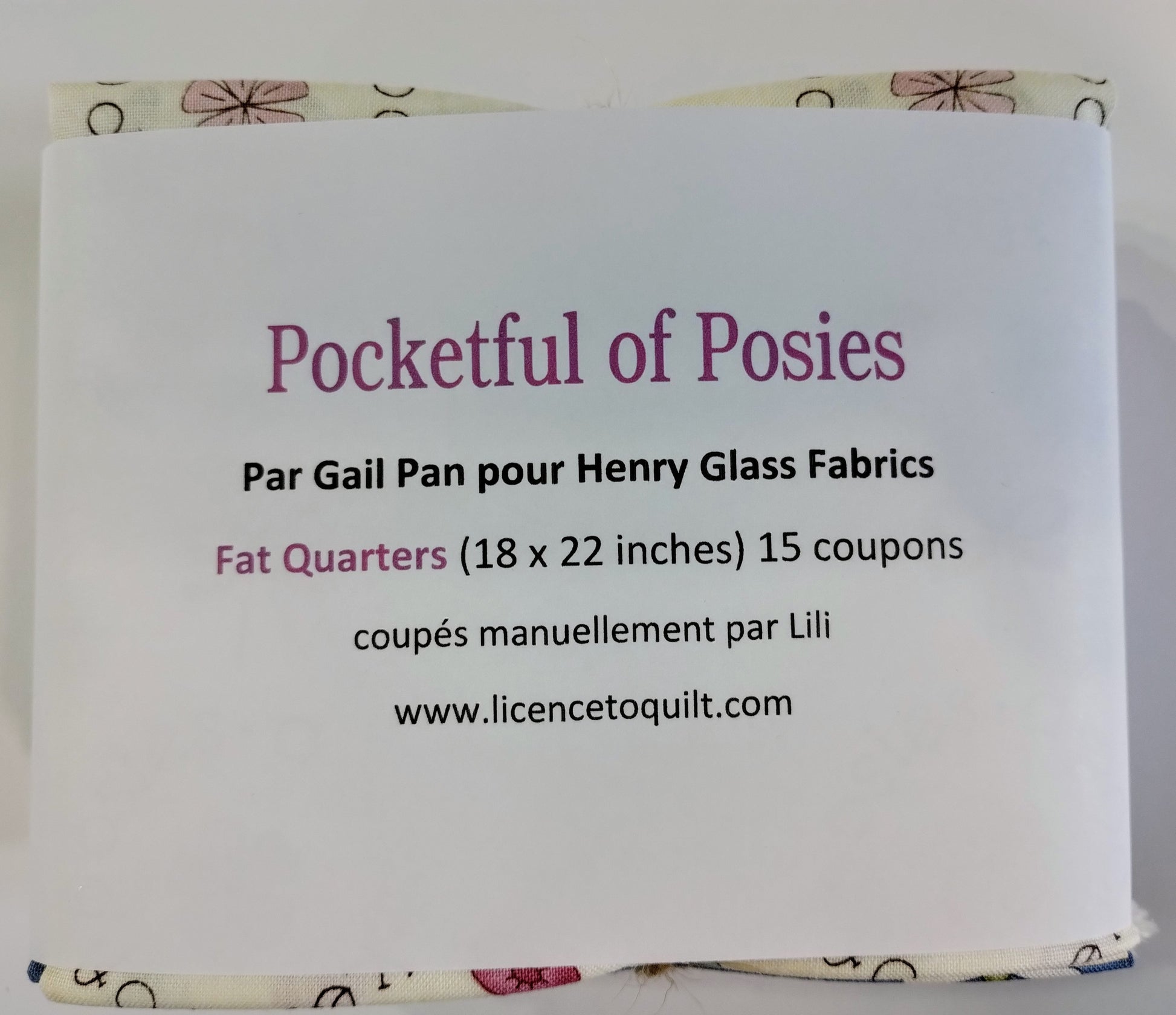 Pocketful of Posies - Fat Quarters (15) - Licence To Quilt
